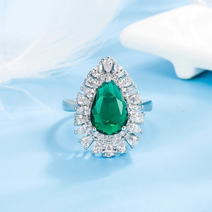 Vintage Water Drop Emerald Green Zirconia Ring Adjustable Copper Silver Color Jewelry For Women Retro Elegant Accessory