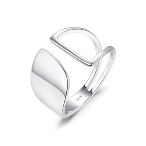 Minimalist S925 sterling silver geometric open ring with sleek polished finish