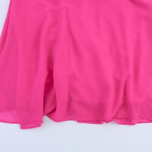 Abito lungo in chiffon rosa con pizzo e orlo a balze elegante per uno stile dolce