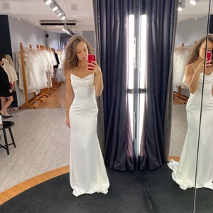 Elegant Cowl Neck Satin Wedding Dress Spaghetti Straps Mermaid Bridal Gown Formal Floor Length Party Apparel