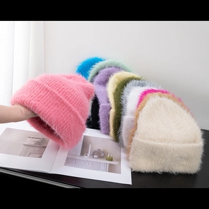 Gorro De Punto De Invierno Para Mujer Felpa Larga Suave Cálido Cortavientos Color Sólido Grueso Acrílico Sombrero