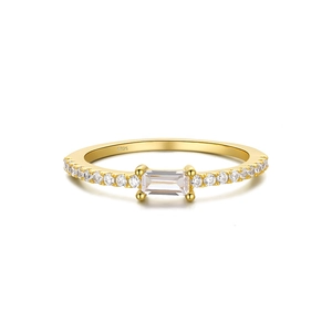 Close-up of S925 sterling silver gold ring featuring a central rectangular gemstone