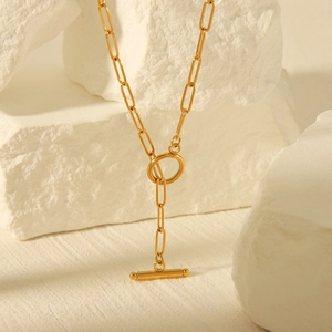 Minimalist golden titanium steel paperclip chain necklace with a unique toggle OT clasp