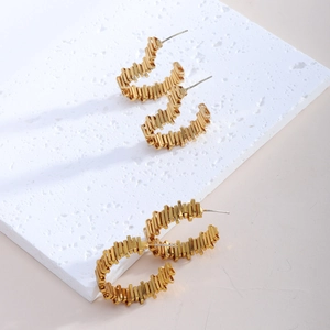 Geometrische C-Förmige Kreolen Für Damen Vergoldetes Kupfer Mit 925 Sterling Silber Ohrstecker Schmuck