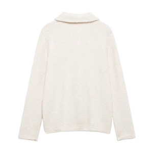 Vue arrière d'un cardigan en maille de fausse fourrure crème avec col rabattu minimaliste