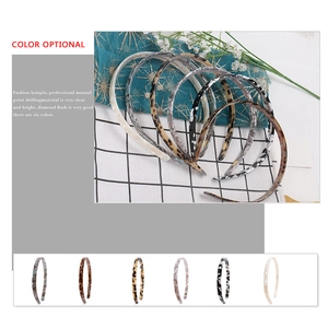 Minimalist geometric acetate headband set for women available in six stylish colors