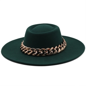 Dark green wool felt fedora with flat top and chunky rose gold chain decoration