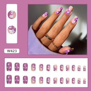 Sweet purple flower press-on nails set with 24 pieces in a fresh square-oval style