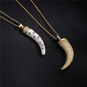 Collier Pendentif Corne Italienne Cuivre Émail Blanc Zircone Cubique Bijoux Bohèmes Porte-Bonheur Pour Femmes