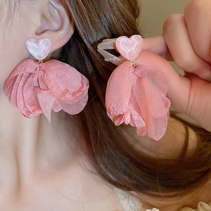 Romantic heart-shaped resin earrings with soft pink chiffon flower petal tassels