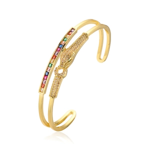 Golden leopard head open bangle with colorful zircon stones in a geometric luxury design