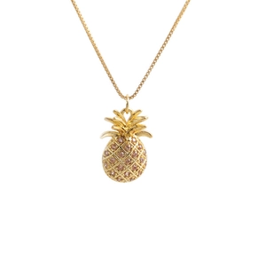 Vintage gold-plated pineapple pendant necklace with sparkling pink rhinestones for women