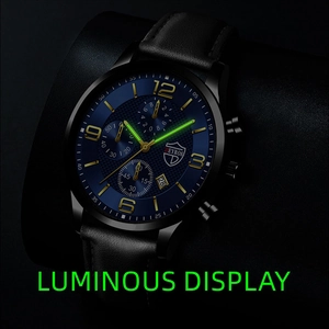 Aiguilles lumineuses et affichage de la date sur cadran bleu de montre avec bracelet cuir