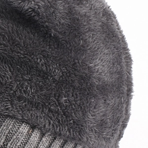 Men's winter knit visor beanie with warm fleece lining and thick ribbed texture
