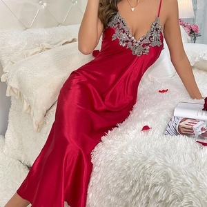 Nuisette En Satin Pour Femmes Sexy Dentelle Col En V Bretelles Spaghetti Sommeil Robe Longue Dos Nu Imitation Satin Broderie