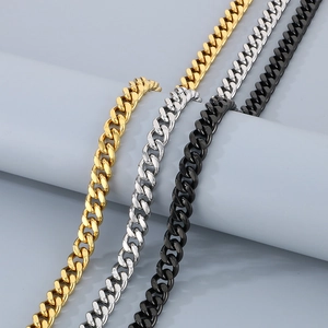 Détails des chaînes cubaines polies en or, argent et noir en acier inoxydable durable