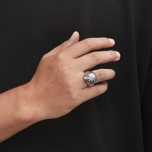 Vintage panda ring for men in silver titanium steel with detailed 3D animal carving