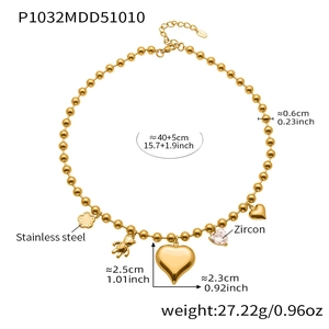 Spécifications détaillées de taille pour collier à perles avec pendentif ours et cœur