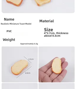 Detail van miniatuur geroosterd brood model van PVC met afmetingen 4x2,7cm en 0,6cm dikte