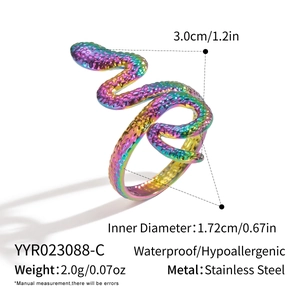 Spécifications détaillées de la bague serpent en or 18K avec mesures et étanchéité