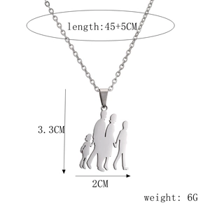 Detailed view of silver family silhouette pendant with 45+5cm chain and size markings