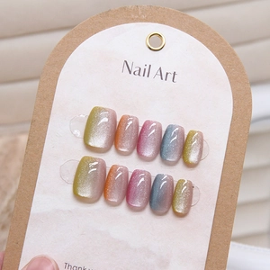 Unghie Finte Fatte A Mano Sfumate Colorate Occhio Di Gatto Corte Quadrate Rimovibili Glitter Stile Dolce Manicure Per Donne