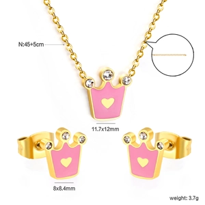 Pink crown jewelry set with enamel necklace and stud earrings in golden finish