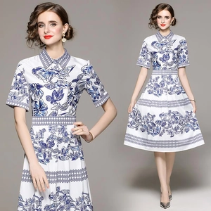 Robe Chemise Femme Manches Courtes Col Revers Imprimé Floral Porcelaine Bleu Et Blanc Ligne A Midi