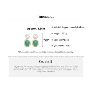 Détail des boucles d'oreilles en calcédoine avec zircone et dimensions du produit