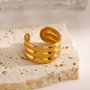 Chic triple-layered golden stainless steel open ring with textured stripe design