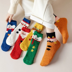 Chaussettes De Sommeil En Polaire Corail De Noël Pour Femmes Épaisses Chaudes Hiver Maison Dessin Animé Renne Bonhomme
