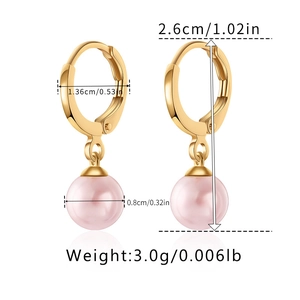 Detailed dimensions of 18K gold plated pearl hoop earrings with size and weight annotations