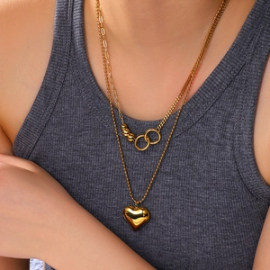 Double-layer gold stainless steel heart pendant necklace for women in hip-hop style