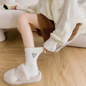 Plush mink velvet crew socks in white with heart embroidery for winter home warmth