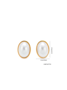 Detailed view of oval pearl earrings with gold base and size measurements 2cm x 1.5cm