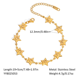Detail of gold stainless steel star bracelet showing dimensions and lobster clasp