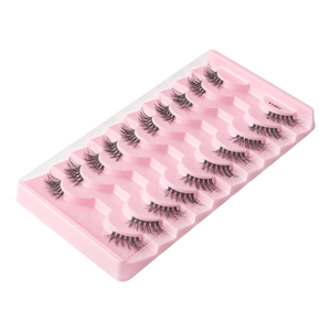 Close-up of 10 pairs of natural thick false eyelashes Y1001 in a pink tray packaging