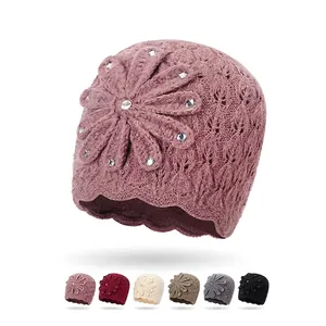 Dames Gebreide Muts Winter Warm Dubbellaags Met 3D Gehaakte Bloem Strassteentjes Elegant Golvende Rand Acryl