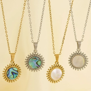 Sunburst Sun Pendant Necklace Natural Mother Of Artificial Pearl Abalone Shell 304 Stainless Steel Jewelry For Women