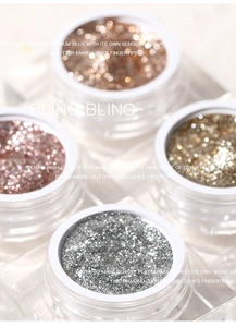 Macro de gel à ongles platine haute densité avec paillettes diamantées en tons métalliques