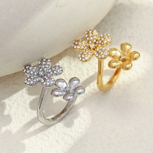 Bague Double Fleur Acier Inoxydable Plqué Or 18K Zircon Style Floral Luxe Bijoux Pour Femmes