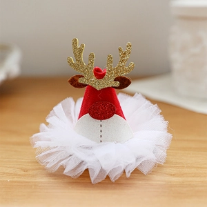 Pince à cheveux de Noël avec bois de renne, chapeau en feutre rouge et tulle blanc festif