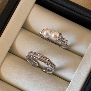 Elegant silver pearl and zircon adjustable ring set in a minimalist jewelry gift box