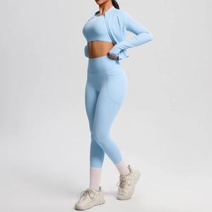 Dreiteiliges hellblaues Yoga-Set mit hoher Taille, Sport-BH und Jacke mit Reißverschluss