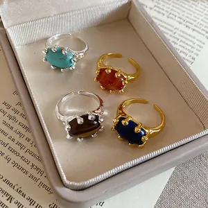 Gold-plated adjustable rings with turquoise and agate stones in various vintage designs