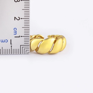 18K gold plated irregular twisted open ring shown with ruler for size measurement