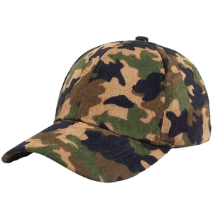 Unisex camouflage corduroy baseball cap with classic curved brim for outdoor activities