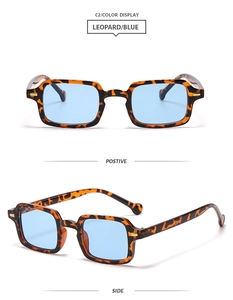 Vista frontal y lateral de gafas de sol rectangulares retro de leopardo con lentes azules