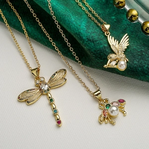 Animal Pendant Necklace Copper Gold Plated Colorful Cubic Zirconia Artificial Pearl Hummingbird Bee Dragonfly Delicate Jewelry For Women