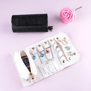 Portable glitter jewelry travel roll with multifunctional compartments and ring storage